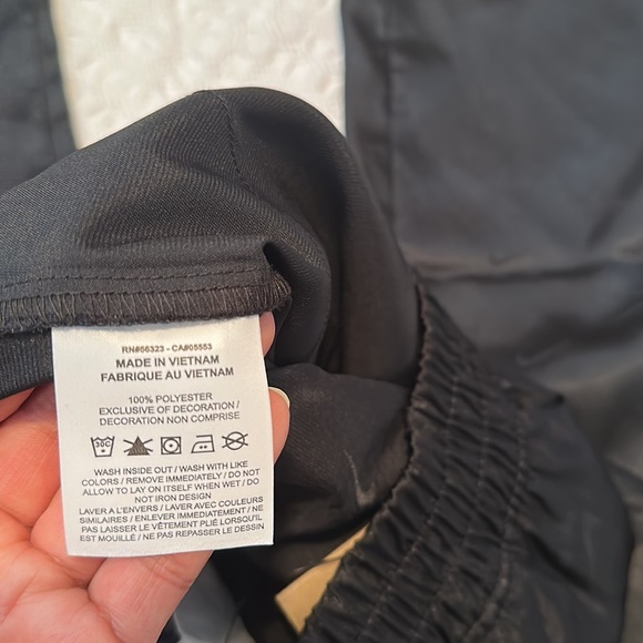 NWT Nike Air Stardar Fit High Rise Black Women’s Pants Size M - Picture 8 of 13